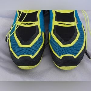 Men’s HOKA running shoes size 8.5